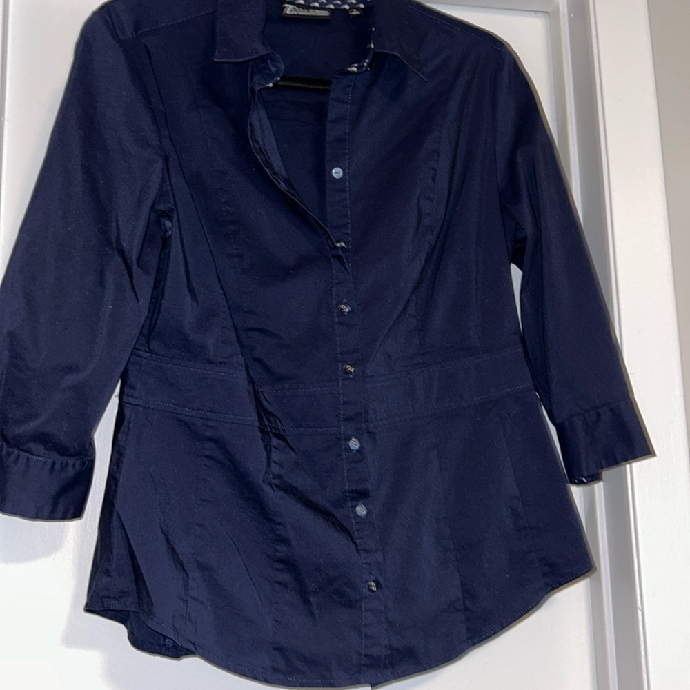 7th Avenue New York & Company Shirt (Size M)